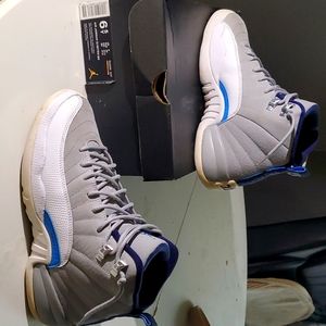 air jordan 12 retro bg wolf grey